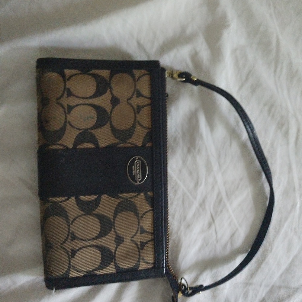 Coach wristlet